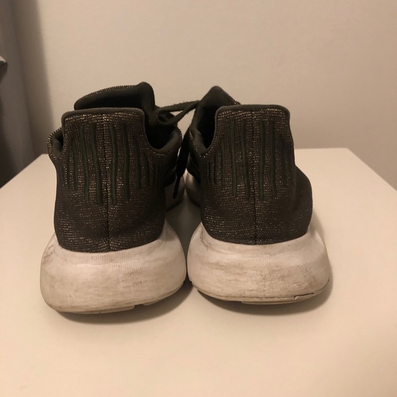 Adidas swift running shoe - Picture 4 of 6